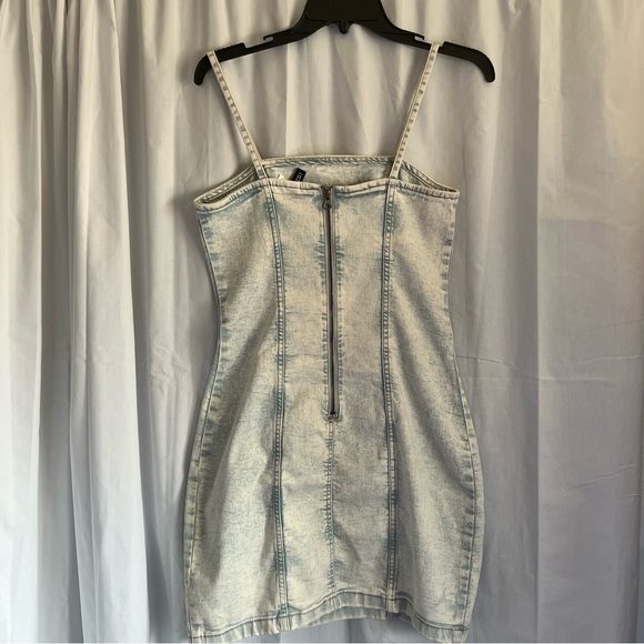 H&M Bodycon Denim Style Dress Size Small - Picture 2 of 5